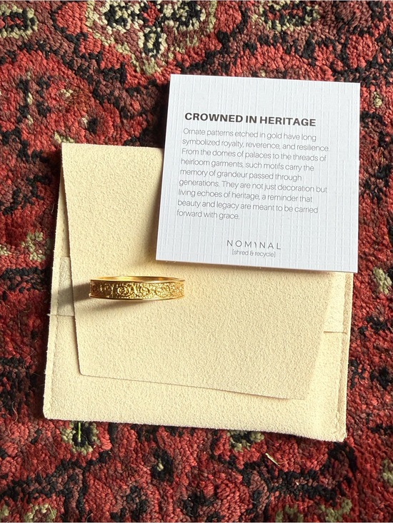 Nominal Jewelry - Nominal Vintage Royalty Ring Gold With Velvet Pouch (NWT)